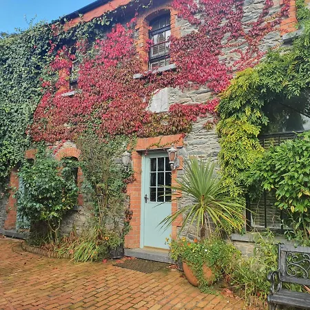 Holiday home The Coach House At The Priory Killarney
