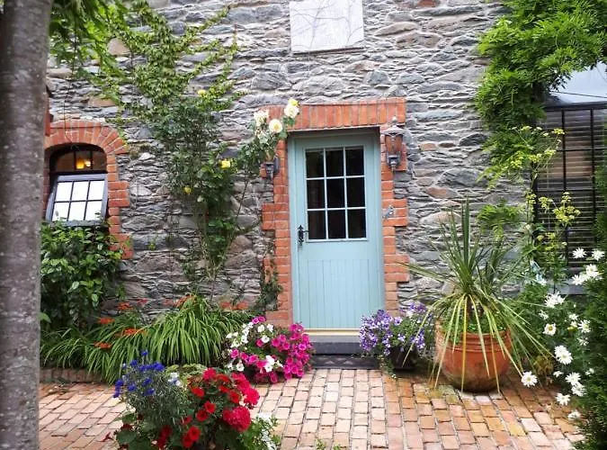 Holiday home The Coach House At The Priory