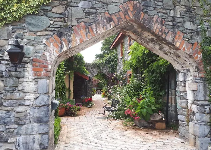 The Coach House At The Priory Килларни